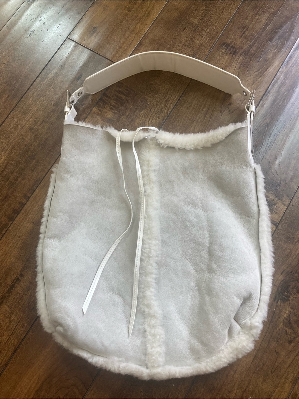 Dolce & Gabbana White Shearling-Trim Shoulder Bag